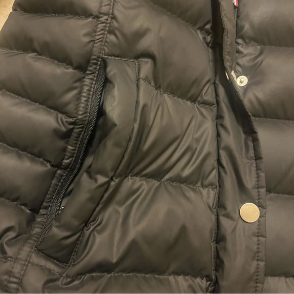 Tommy Hilfiger Puffer Jacket - Picture 6 of 6